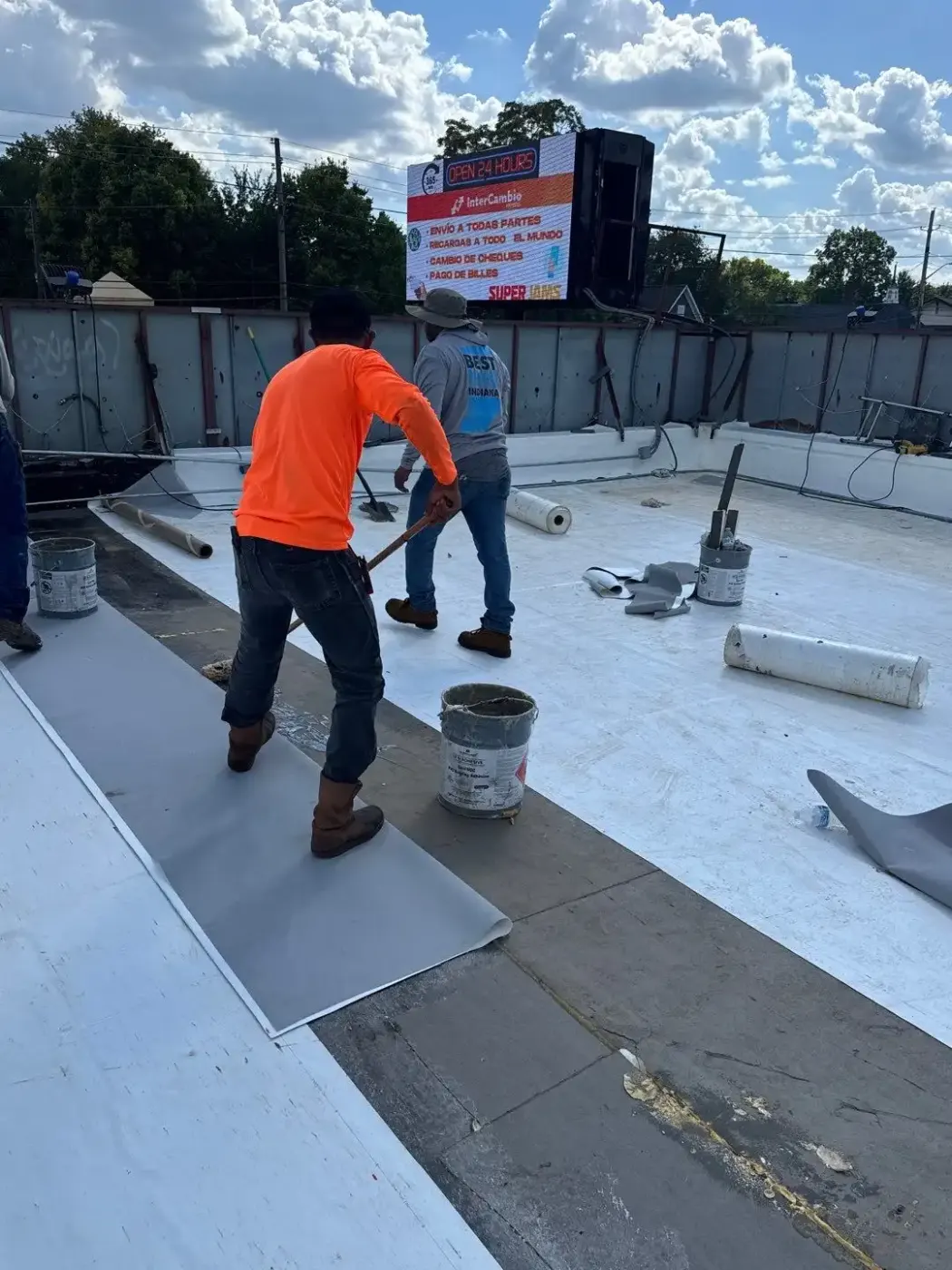 Manufacturer-certified roof installation in Center Grove